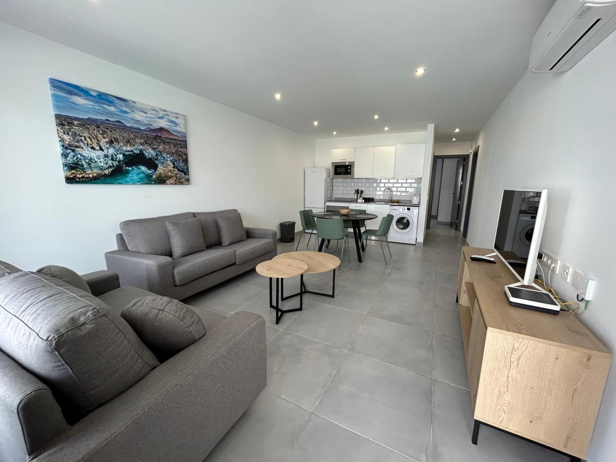 Stunning 2 Bedroom Seafront Apartment Puerto del Carmen  Exterior photo